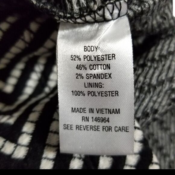 Signature by robbie bee vneck dress - Picture 7 of 7